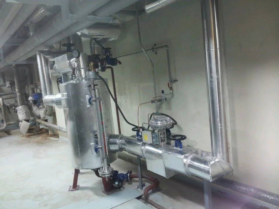 The new flash vessel and its piping