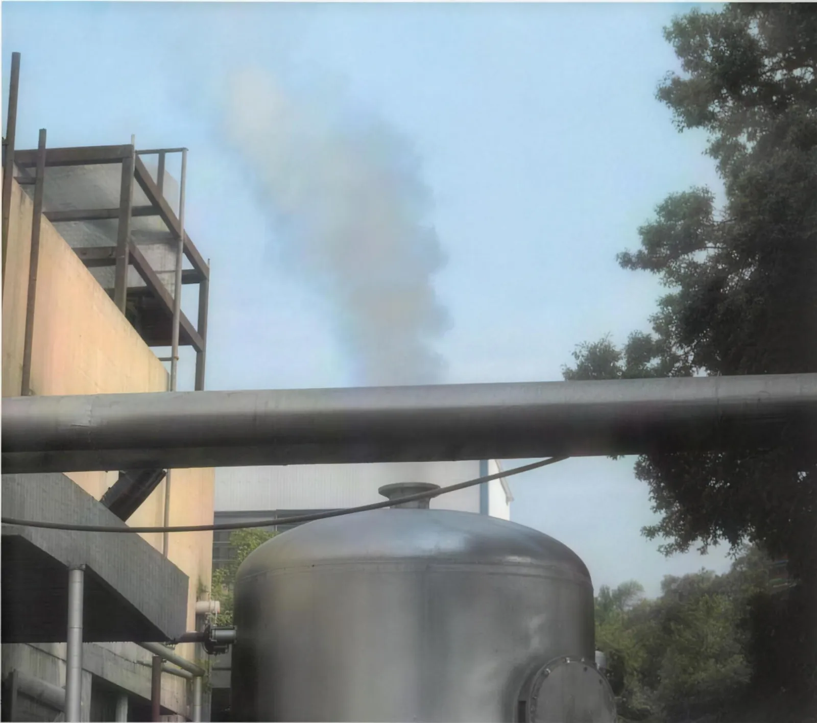 Before: a plume of flash steam above a tyre plant’s condensate tank